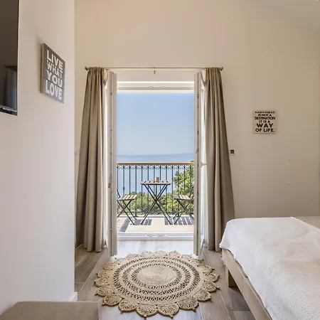 La Residenza - Heated Pool Villa