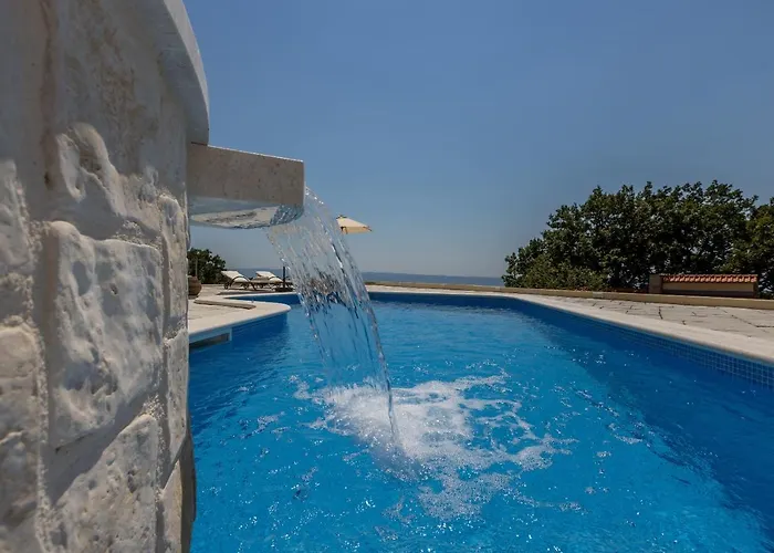 La Residenza - Heated Pool