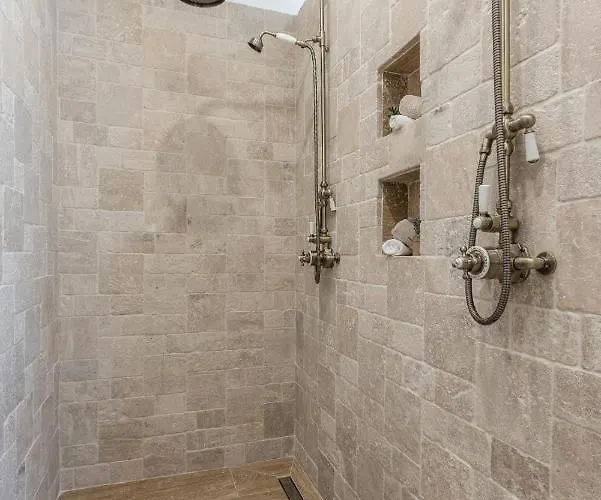 La Residenza - Heated Pool Villa